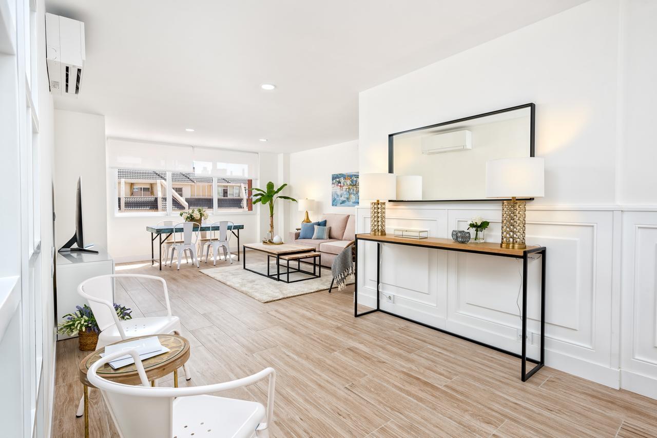 Iloftmalaga Miramar Apartment ภายนอก รูปภาพ
